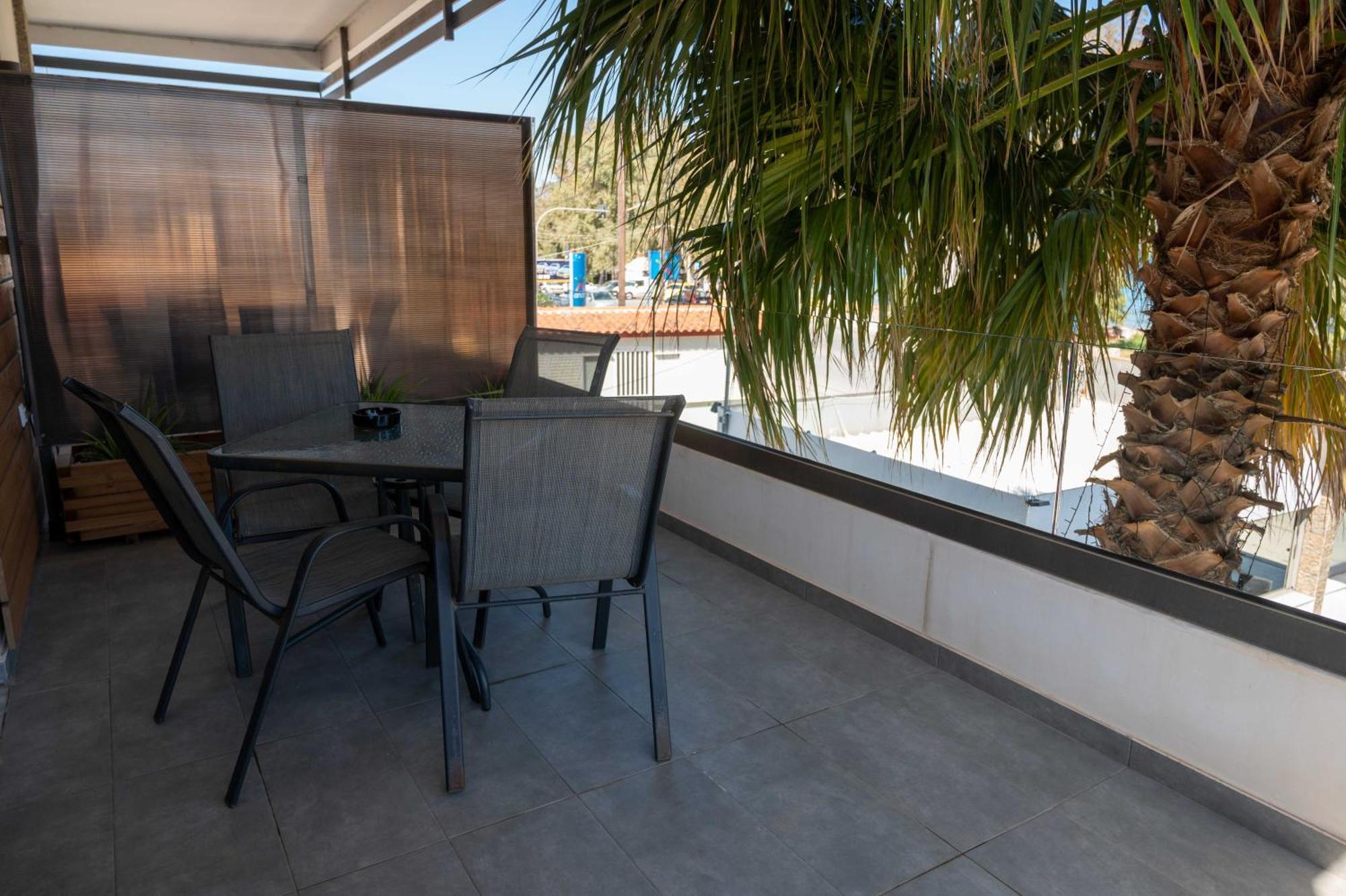 Finikas Suites & Apartments 10Min From Athens Airport Artemida  Exterior foto