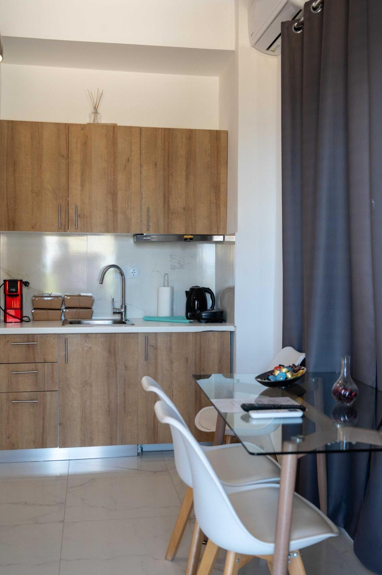 Finikas Suites & Apartments 10Min From Athens Airport Artemida  Exterior foto